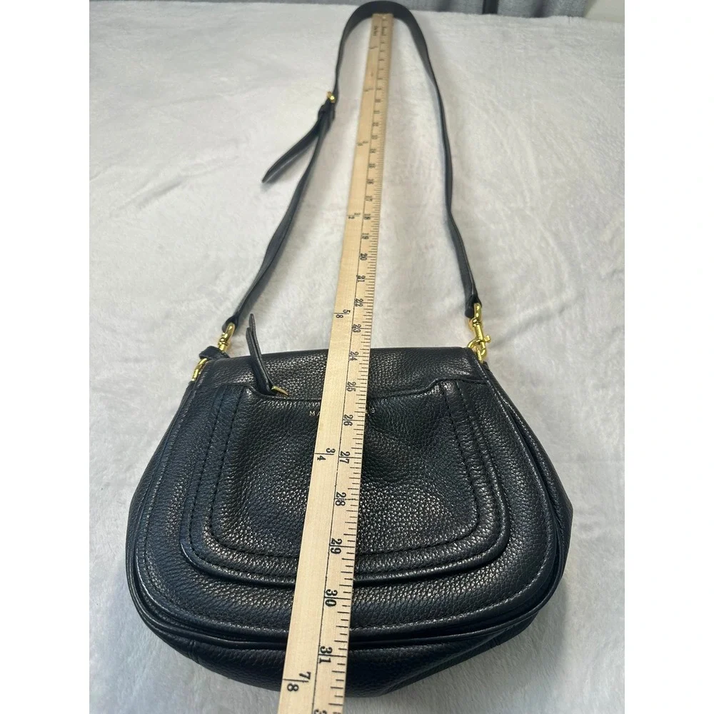 Marc Jacobs Crossbody Bag Womens Medium‎ Black Good Pebbled Leather Gold Logo